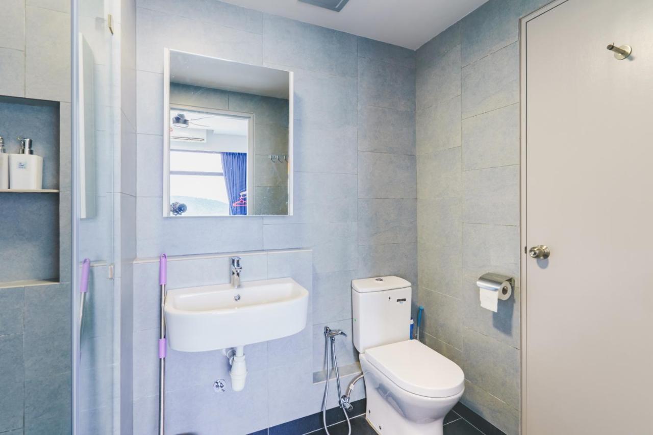 Full Seaview 2R1B Condo For 6Pax In Кота-Кінабалу Екстер'єр фото