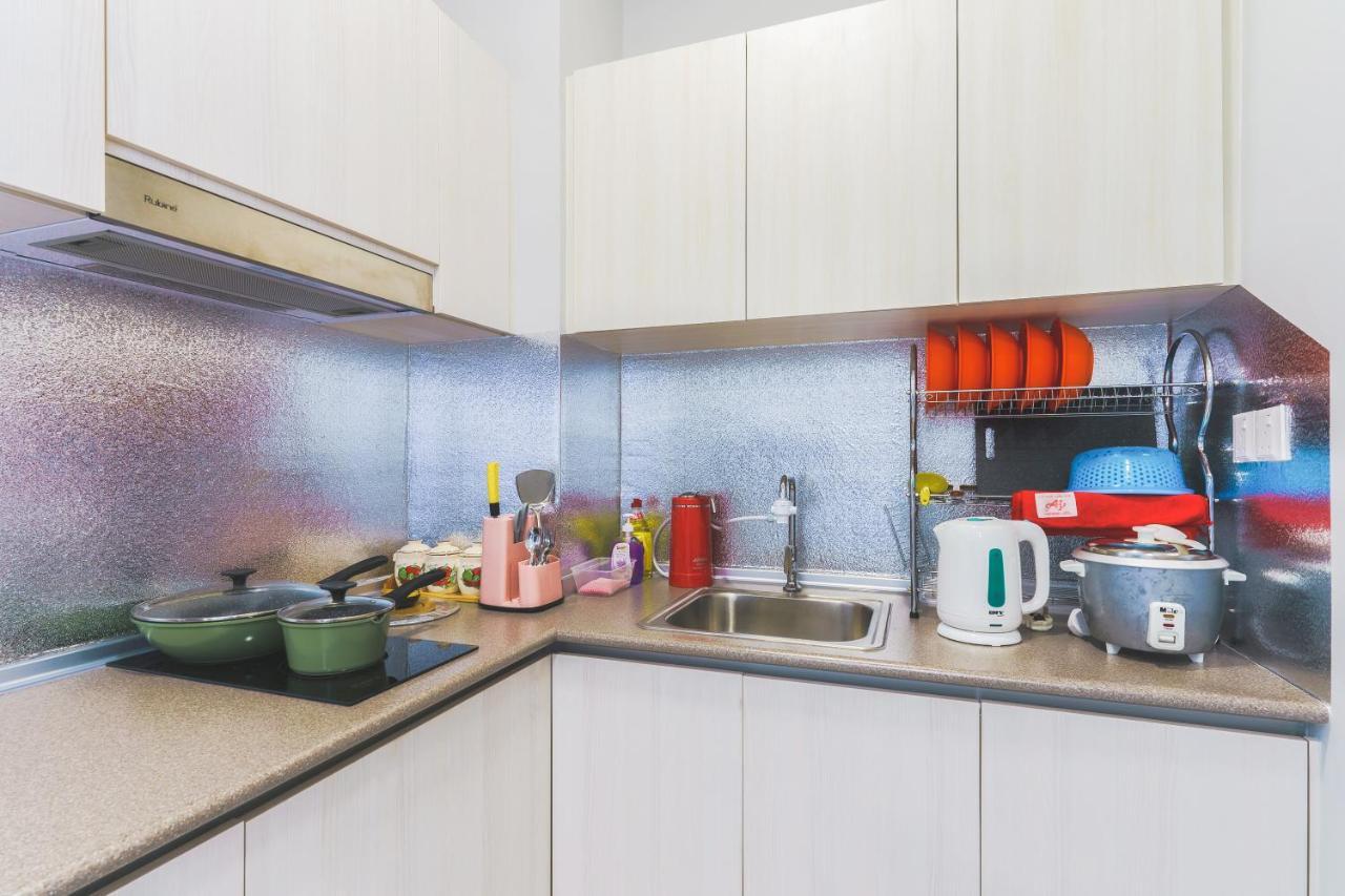 Full Seaview 2R1B Condo For 6Pax In Кота-Кінабалу Екстер'єр фото